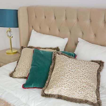 Elegant City Center Apartment 7A Krakow Luaran gambar